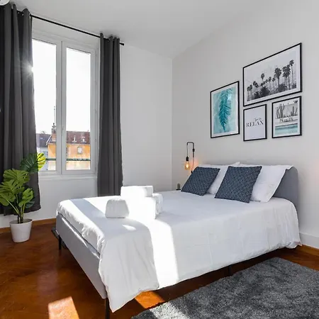 7 Medecin - Place Massena - 2p - Lumineux - Climatise Nice
